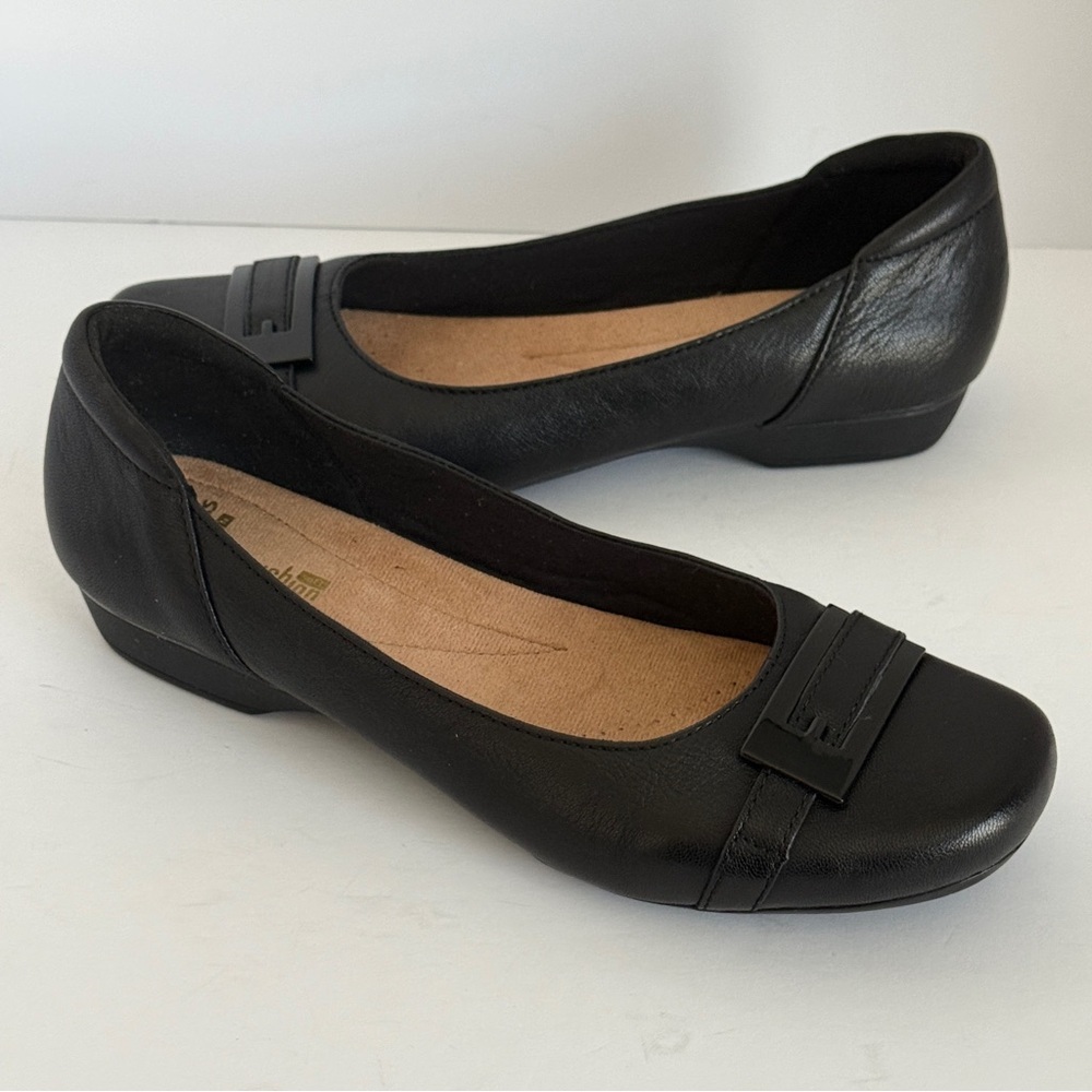 Clarks Collection Women's Shoes Black Leather Blanche West Flats Size 8 M